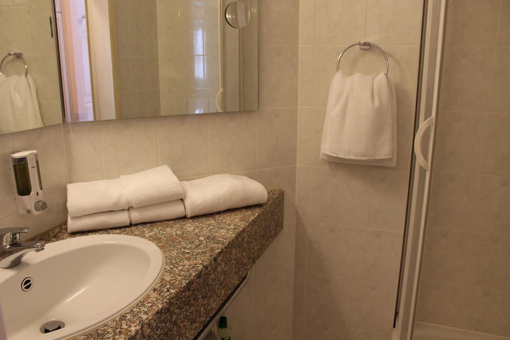 Hotel Alter Weissbraeu Bad Birnbach Phòng bức ảnh
